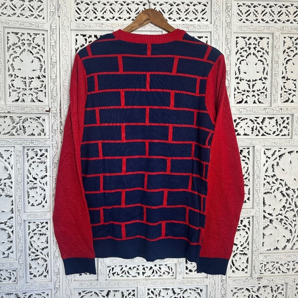 Washington Capitols NHL Christmas Sweater Candles Stockings Mens Small - Picture 6 of 7